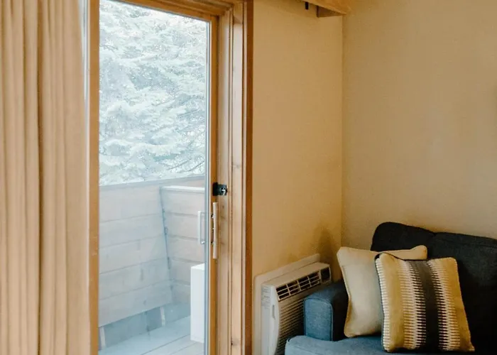 Hotel The Alpenhof 3*